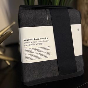 Lululemon Yoga Towel with Grip